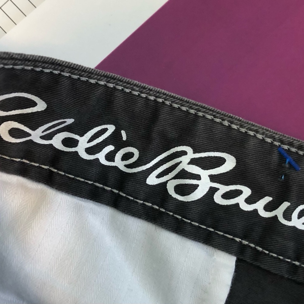 Eddie Bauer Black Stretch Legend Women's Shorts - Picture 5 of 6